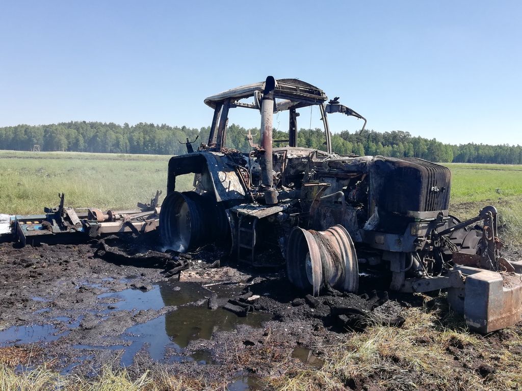 Транспортное средство в огне. Что делать, если ваш автомобиль загорелся?