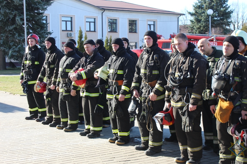 Действующая служба. Город Марьина горка Пуховичского района Минской области. Пуховичский Вихрь.